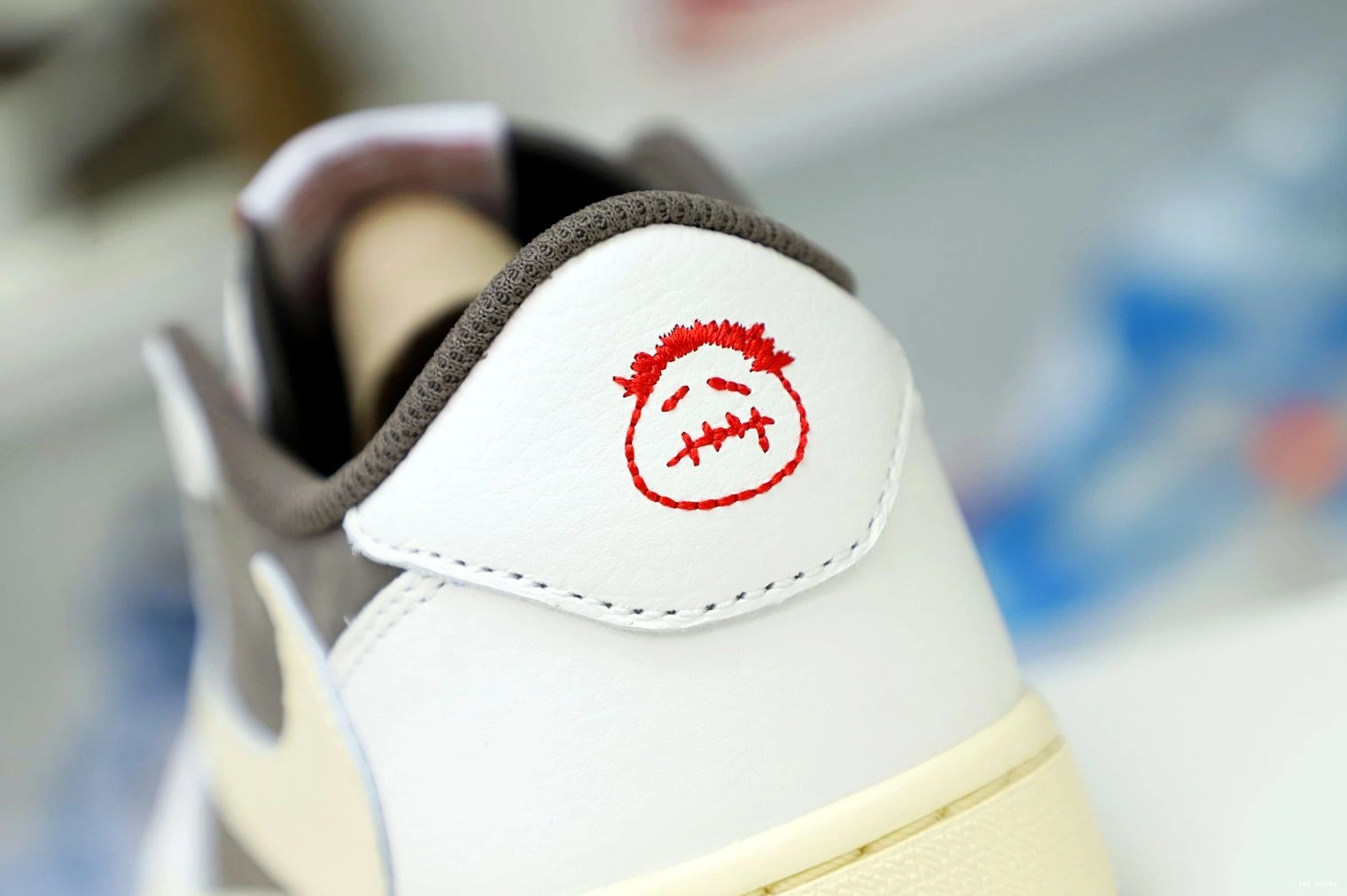 1 JORDAN OG Comfortable LOW REVERSE MOCHA TRAVIS X AIR SCOTT Kimikick 1933 1217